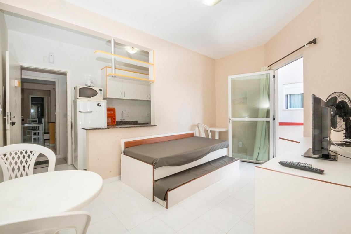 Apartmán Residencial Melfi 3 Ap.1 Frente Bombinhas Exteriér fotografie
